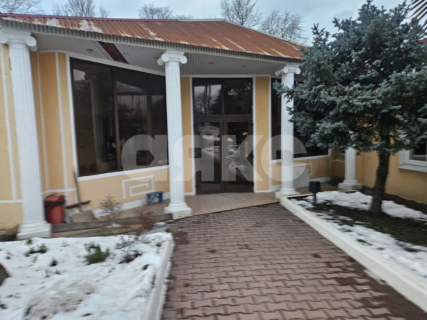 Фото №17: Коммерция 350 м² - Геленджик, ул. Островского, 160