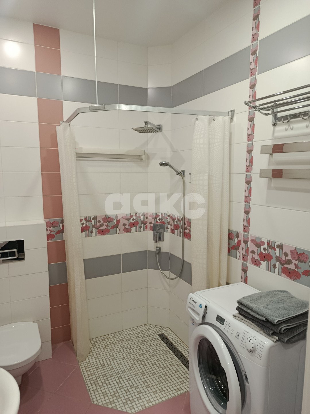 Фото №7: 1-комнатная квартира 42 м² - Геленджик, Толстый Мыс, мкр. жилой комплекс Черноморский-2, ул. Крымская, 22к19