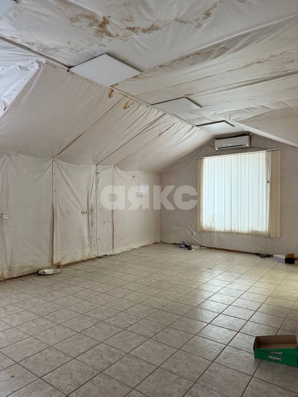 Фото №2: Коммерция 199 м² - Мариуполь, Левобережный, мкр. 2-й участок, б-р 50 лет Октября