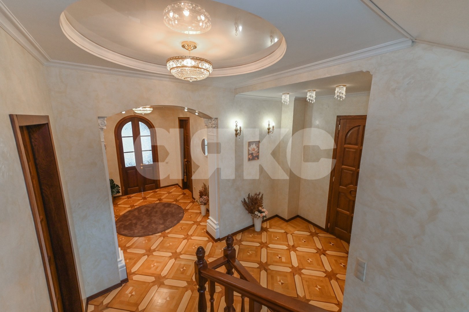 Фото №5: Дом 320 м² + 6 сот. - Ростов-на-Дону, Железнодорожный, Западный, мкр. квартал Нижнегниловской, ул. Минаева, 43