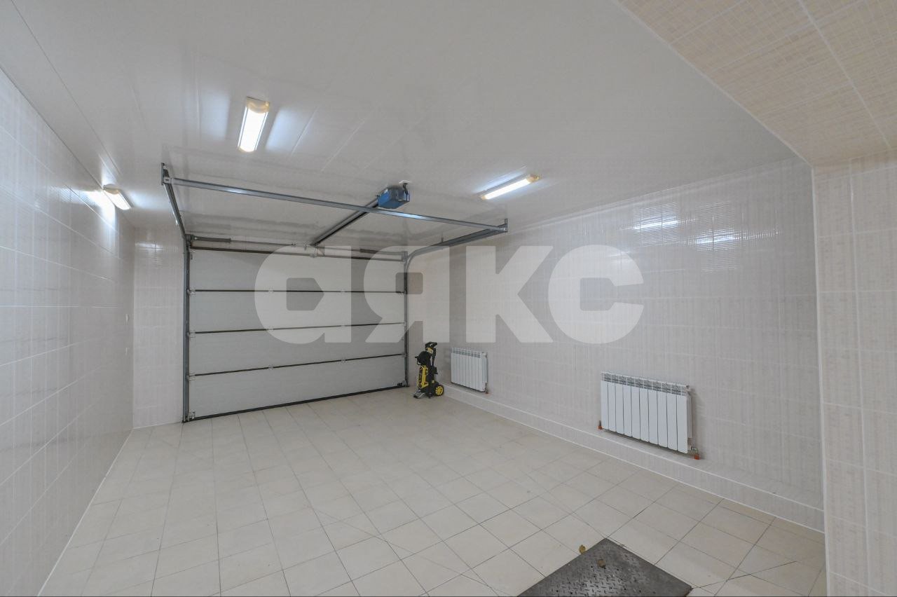 Фото №29: Дом 320 м² + 6 сот. - Ростов-на-Дону, Железнодорожный, Западный, мкр. квартал Нижнегниловской, ул. Минаева, 43