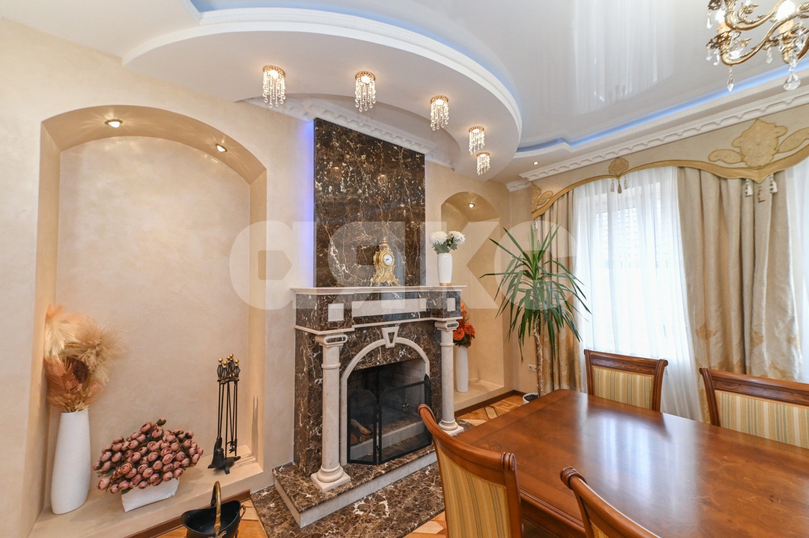 Фото №10: Дом 320 м² + 6 сот. - Ростов-на-Дону, Железнодорожный, Западный, мкр. квартал Нижнегниловской, ул. Минаева, 43