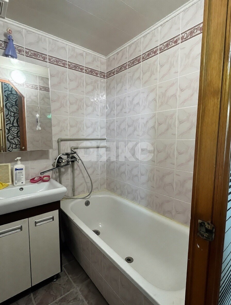 Фото №20: 3-комнатная квартира 63 м² - Мариуполь, р. Левобережный, пр-кт Ленинградский