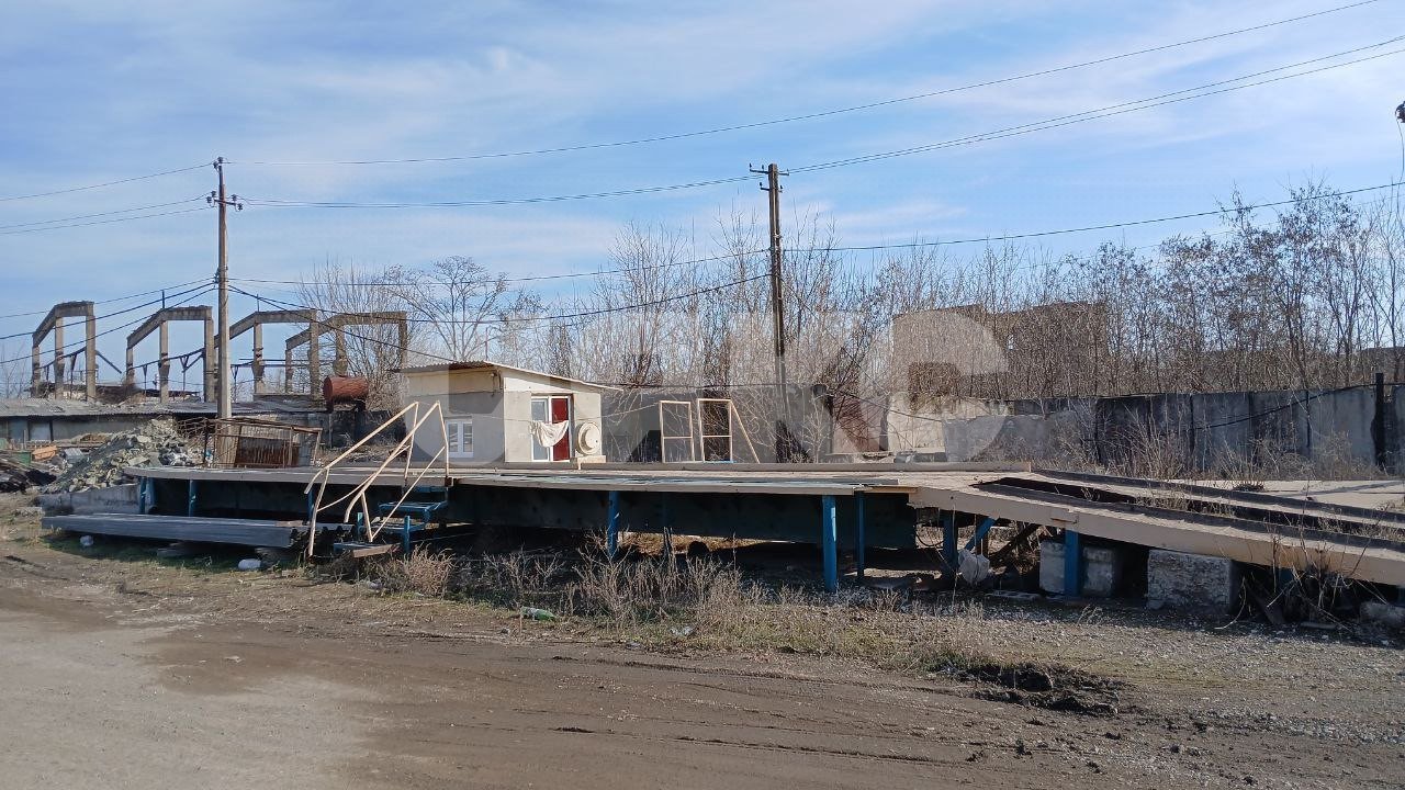 Фото №10: Коммерция 1800 м² - Мариуполь, р. Ильичёвский, пр-кт Карпова, 2