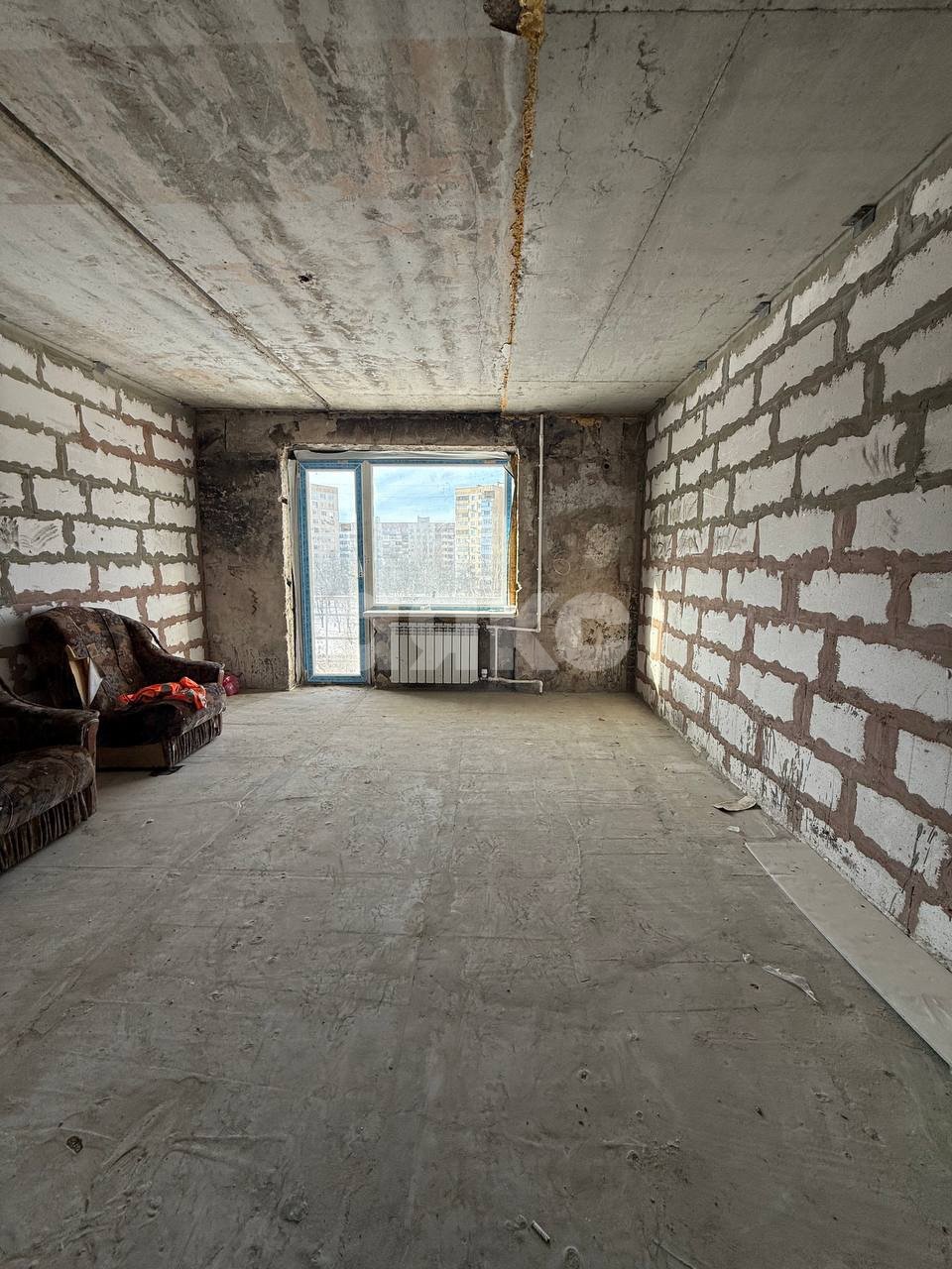 Фото №4: 4-комнатная квартира 79 м² - Мариуполь, Жовтневый, Западный, мкр. 20-й, пр-кт Строителей, 175