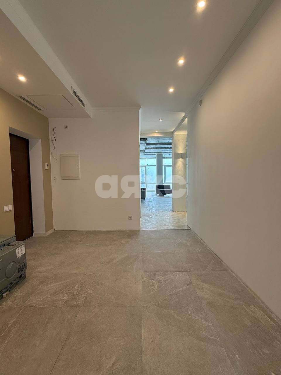 Фото №17: 4-комнатная квартира 193 м² - Мариуполь, Жовтневый, р. Центральный, пр-кт Строителей, 108А