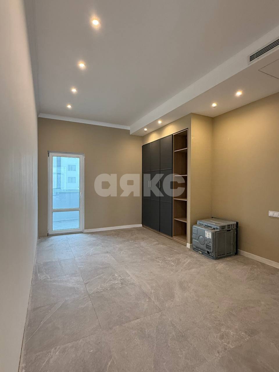 Фото №3: 4-комнатная квартира 193 м² - Мариуполь, Жовтневый, р. Центральный, пр-кт Строителей, 108А