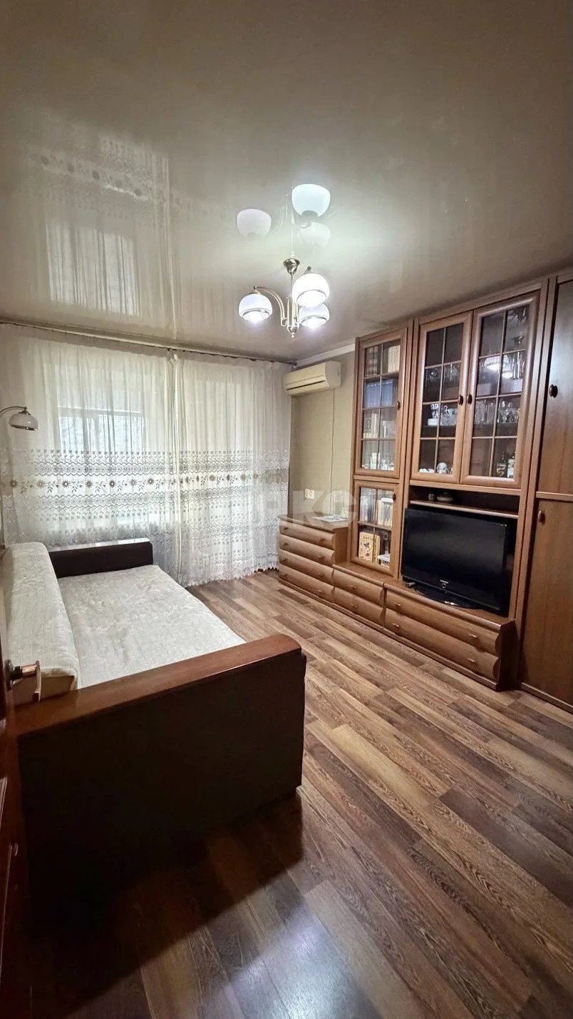 Фото №1: 3-комнатная квартира 55 м² - Армавир, ул. Карла Либкнехта, 62