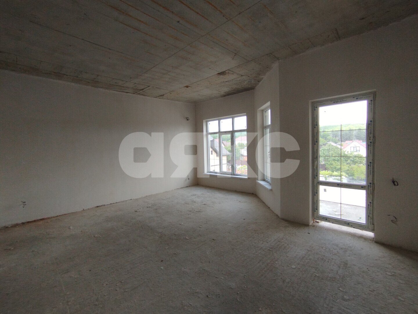 Фото №25: Дуплекс <span class="whitespace-nowrap">160 м²</span> <span class="whitespace-nowrap">+ 2 сот.</span>, <span class="whitespace-nowrap">2 эт.</span> - Горячий Ключ, мкр. Старый Рынок, ул. Кондратьева