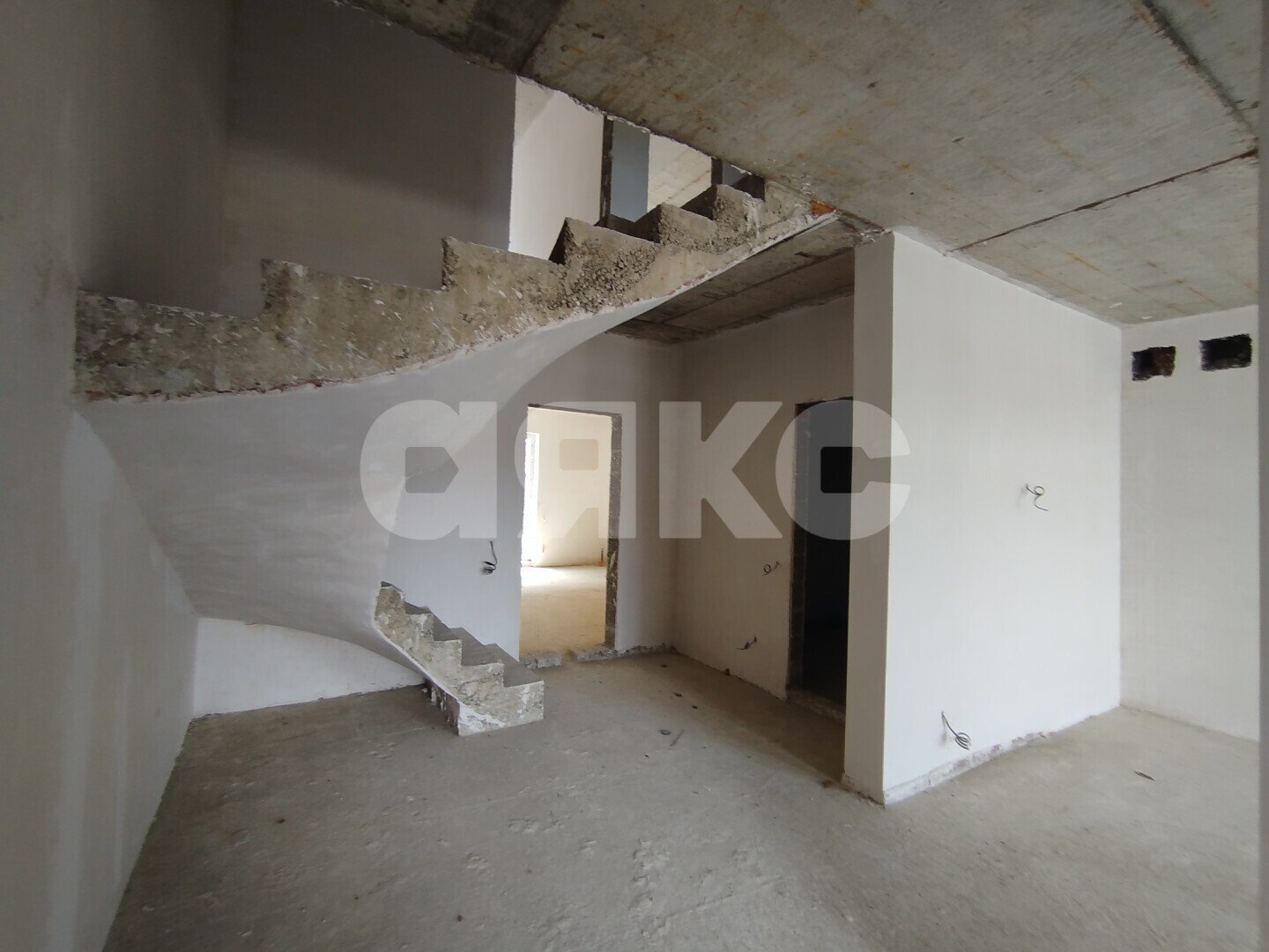 Фото №10: Дуплекс <span class="whitespace-nowrap">160 м²</span> <span class="whitespace-nowrap">+ 2 сот.</span>, <span class="whitespace-nowrap">2 эт.</span> - Горячий Ключ, мкр. Старый Рынок, ул. Кондратьева