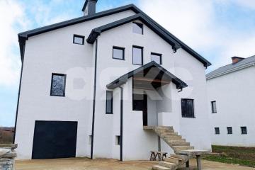 Фото №1: Дом 286 м² - Саратовская, мкр. 4-й, ул. Шоссейная, 179