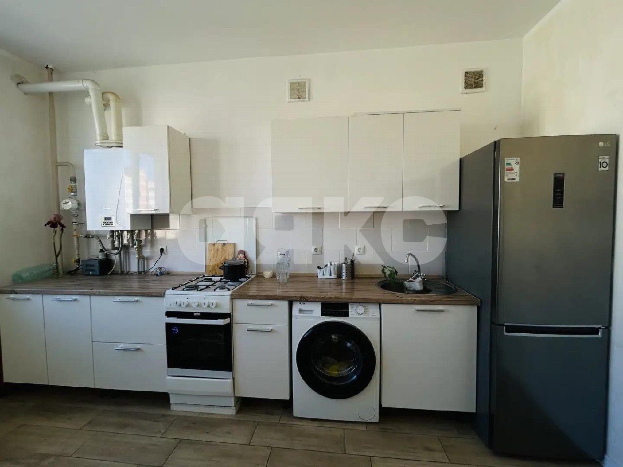 Фото №10: 2-комнатная квартира 51 м² - Горячий Ключ, Администрация, мкр. Администрация, ул. Кириченко, 7