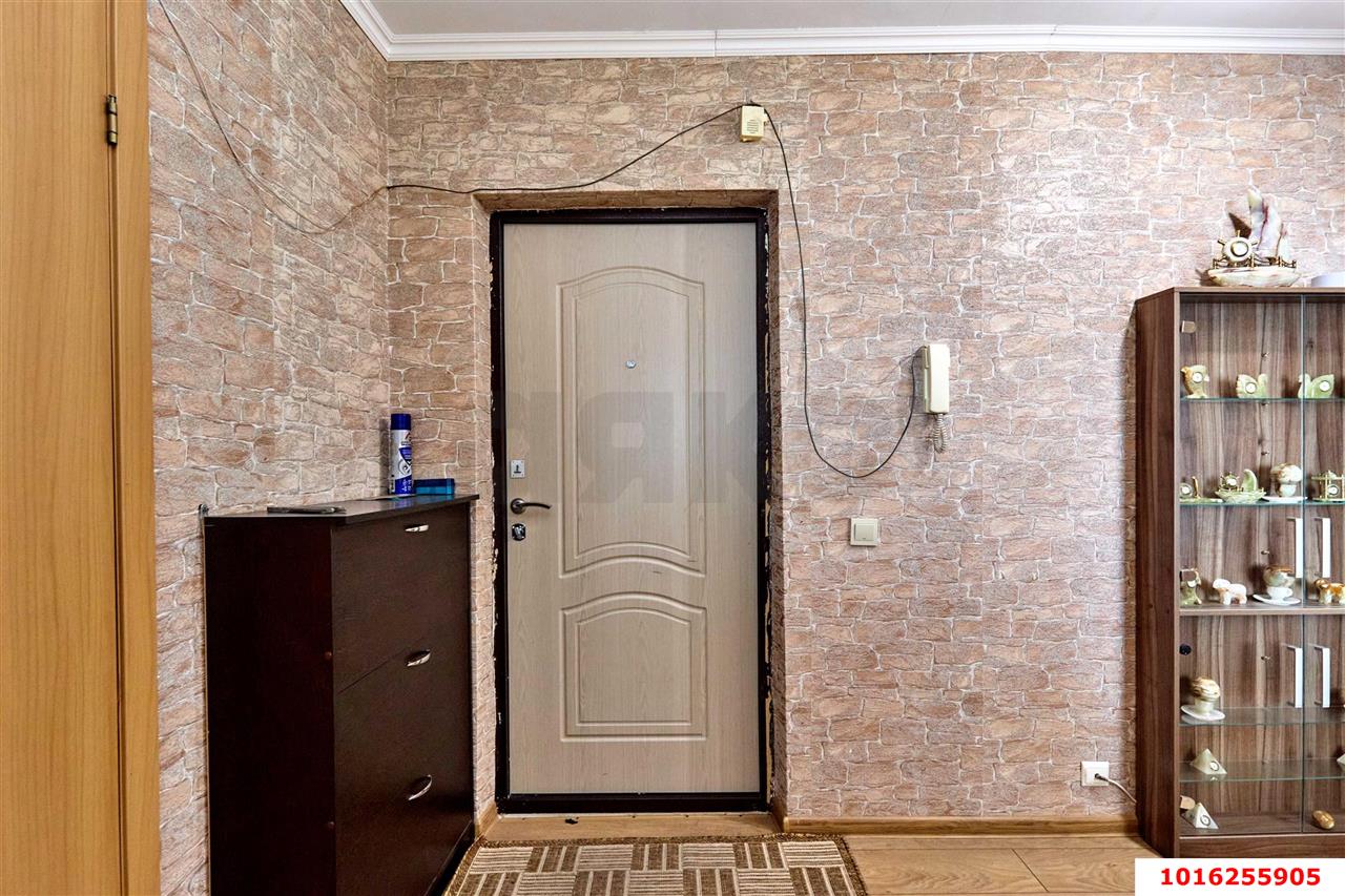 Фото №9: 2-комнатная квартира 62 м² - Краснодар, Западный внутригородской округ, Кожзавод, мкр. Военный городок № 1, ул. имени Калинина, 350/11