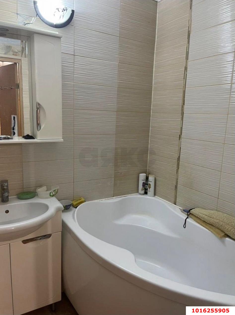 Фото №6: 2-комнатная квартира 62 м² - Краснодар, Западный внутригородской округ, Кожзавод, мкр. Военный городок № 1, ул. имени Калинина, 350/11