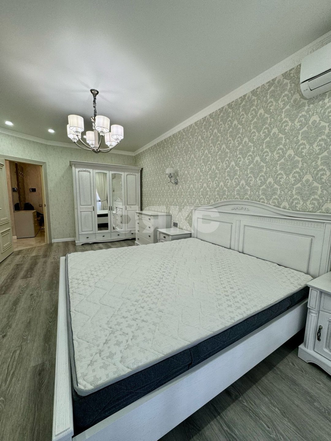 Фото №2: 3-комнатная квартира 105 м² - Геленджик, мкр. Парус, ул. Грибоедова, 31