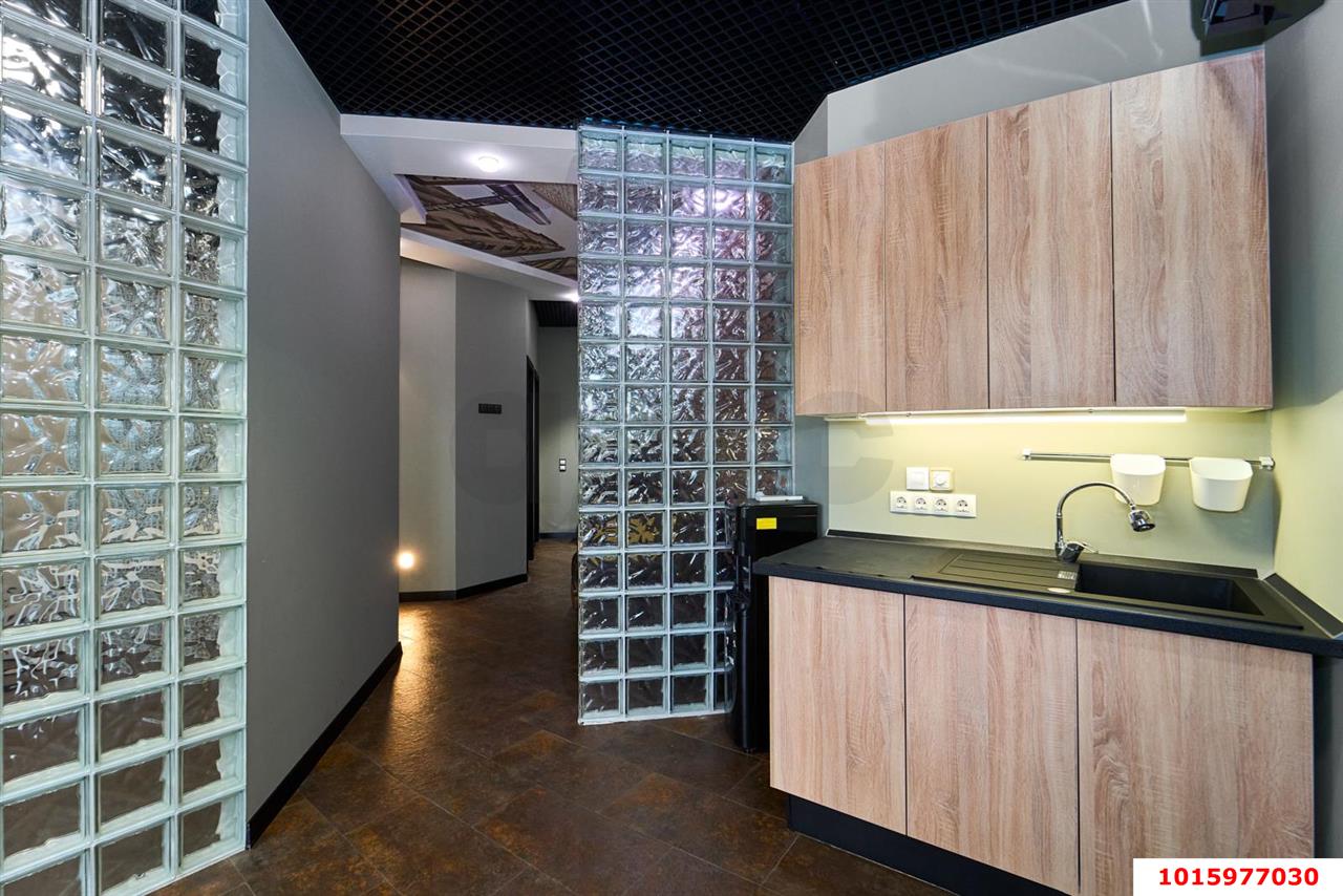 Фото №5: Коммерция 54 м² - Краснодар, Центральный внутригородской округ, Черёмушки, мкр. жилой комплекс Черёмушки, ул. Кубанская, 45к3