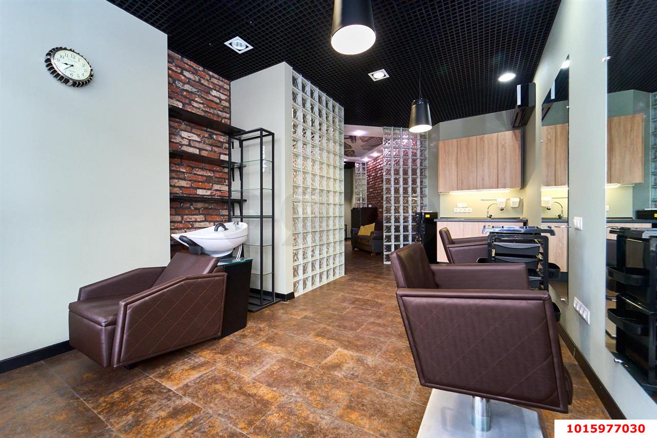 Фото №4: Коммерция 54 м² - Краснодар, Центральный внутригородской округ, Черёмушки, мкр. жилой комплекс Черёмушки, ул. Кубанская, 45к3