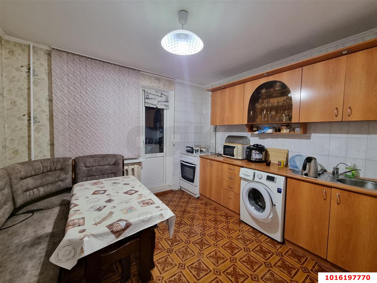 Фото №1: 1-комнатная квартира 42 м² - Краснодар, Западный внутригородской округ, мкр. Юбилейный, ул. Думенко, 4