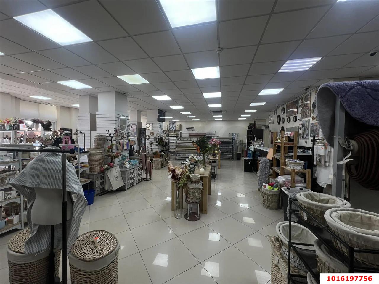 Фото №4: Коммерция 232 м² - Краснодар, Музыкальный, Прикубанский внутригородской округ, Завод Радиоизмерительных Приборов, мкр. имени Петра Метальникова, ул. Московская, 152