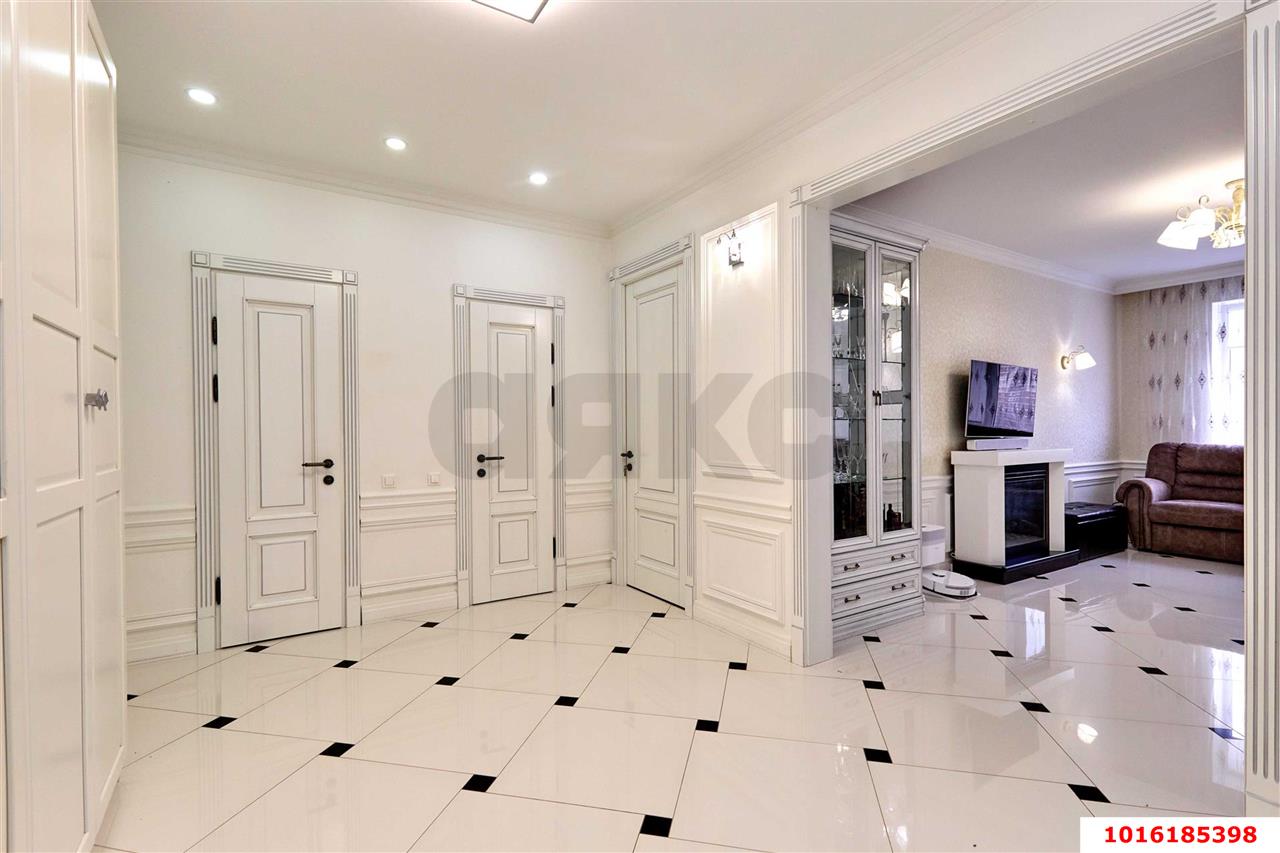 Фото №7: 3-комнатная квартира 83 м² - Краснодар, Прикубанский внутригородской округ, мкр. Панорама, ул. Восточно-Кругликовская, 28