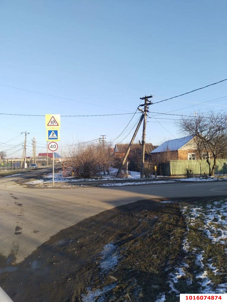 Фото №3: Земельный участок 6 сот. - Старокорсунская, мкр. Карасунский внутригородской округ, ул. Чонгарская, 184