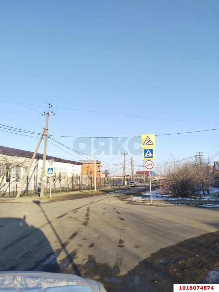 Фото №2: Земельный участок 6 сот. - Старокорсунская, мкр. Карасунский внутригородской округ, ул. Чонгарская, 184