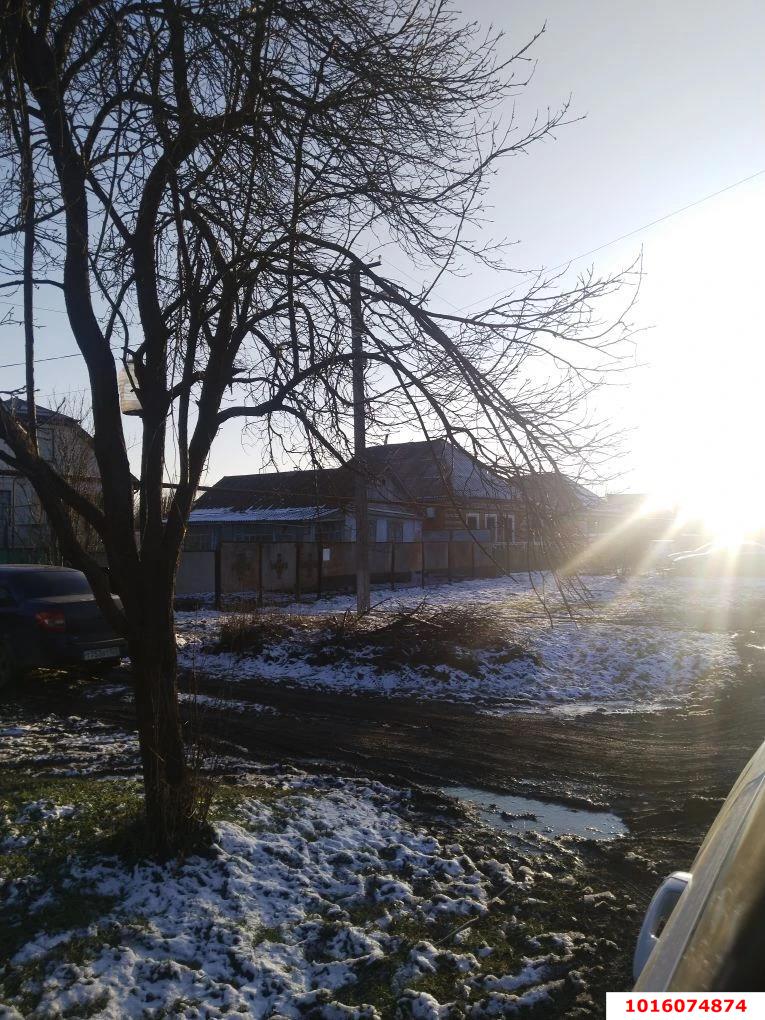 Фото №4: Земельный участок под ИЖС - Старокорсунская, мкр. Карасунский внутригородской округ, ул. Чонгарская, 184