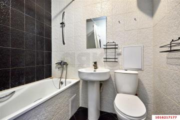 Фото №2: 2-комнатная квартира 69 м² - Краснодар, мкр. Прикубанский внутригородской округ, ул. Цезаря Куникова, 24к2