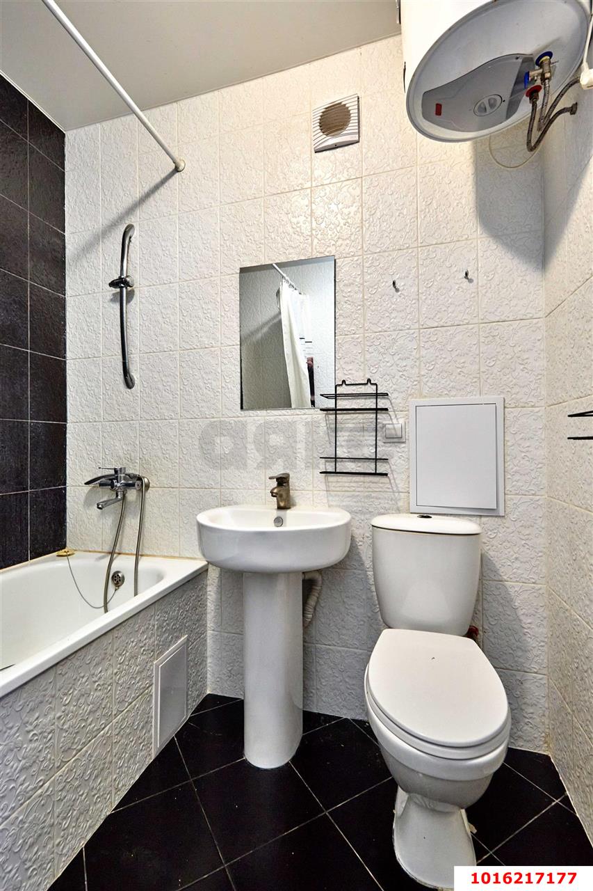 Фото №12: 2-комнатная квартира 69 м² - Краснодар, жилой комплекс Времена Года 3, Завод Радиоизмерительных Приборов, имени Петра Метальникова, мкр. Прикубанский внутригородской округ, ул. Цезаря Куникова, 24к2