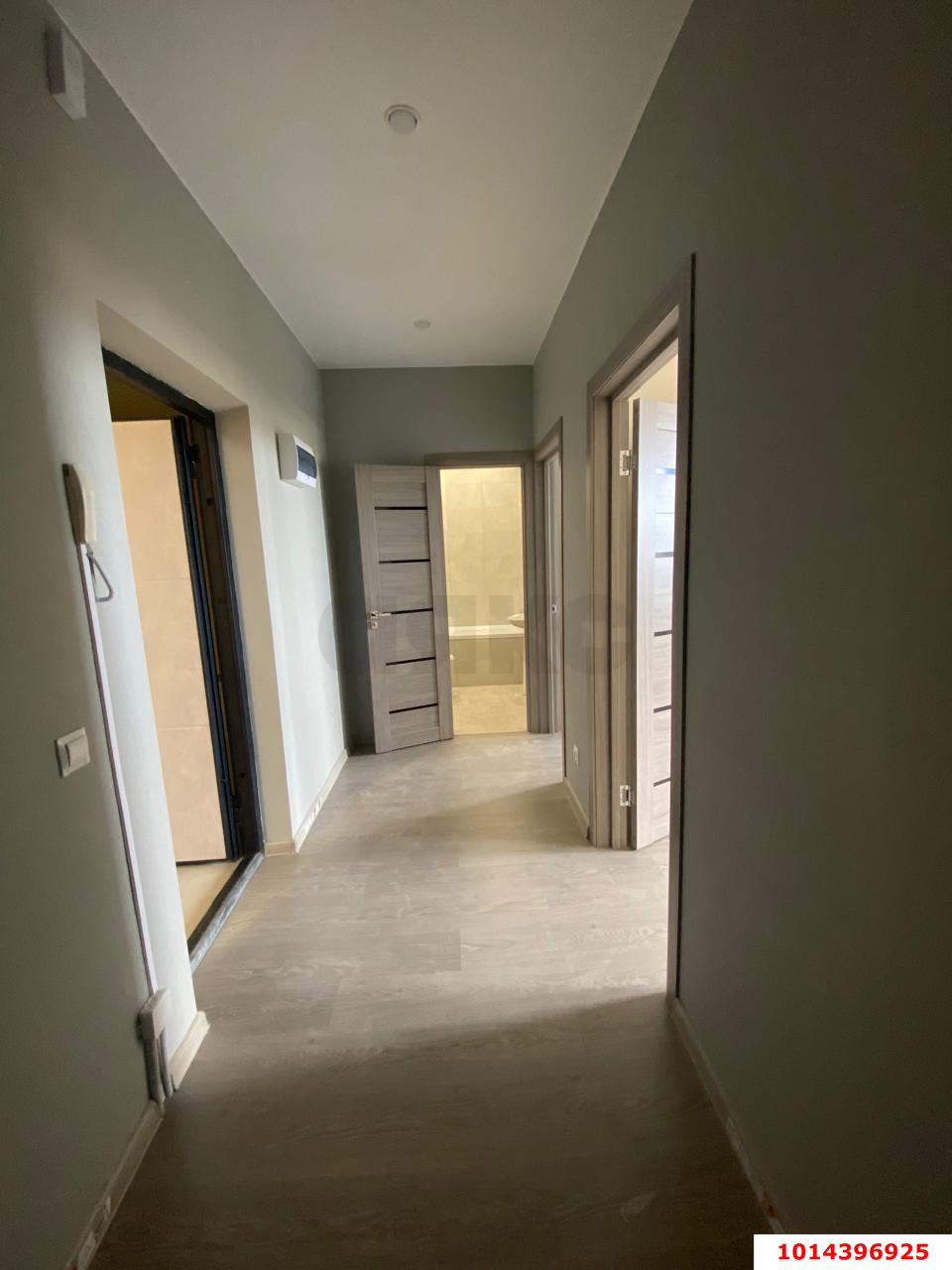 Фото №3: 1-комнатная квартира 38 м² - Краснодар, ЖК Смородина, жилой комплекс Смородина, мкр. Карасунский внутригородской округ, ул. Владимира Жириновского, 1