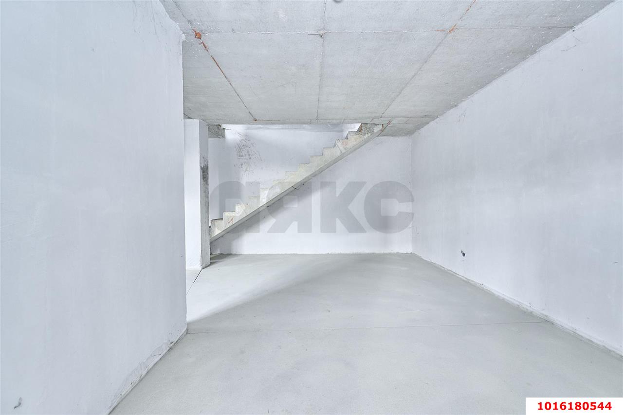 Фото №4: 3-комнатная квартира 130 м² - Ленина, Карасунский внутригородской округ, мкр. территория ДНТ Виктория, ул. Центральная, 73