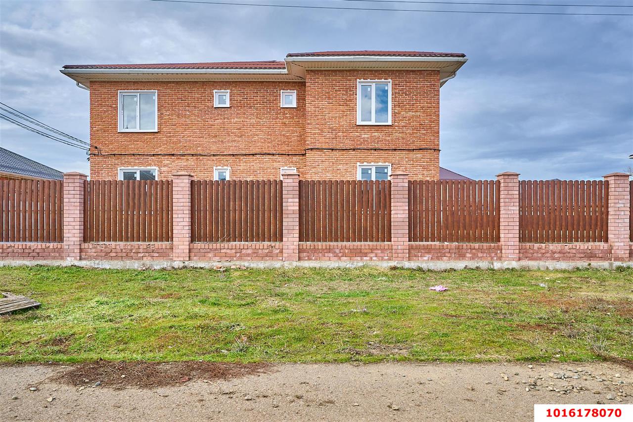 Фото №2: 3-комнатная квартира 138 м² - Ленина, Карасунский внутригородской округ, мкр. территория ДНТ Виктория, ул. Центральная, 69