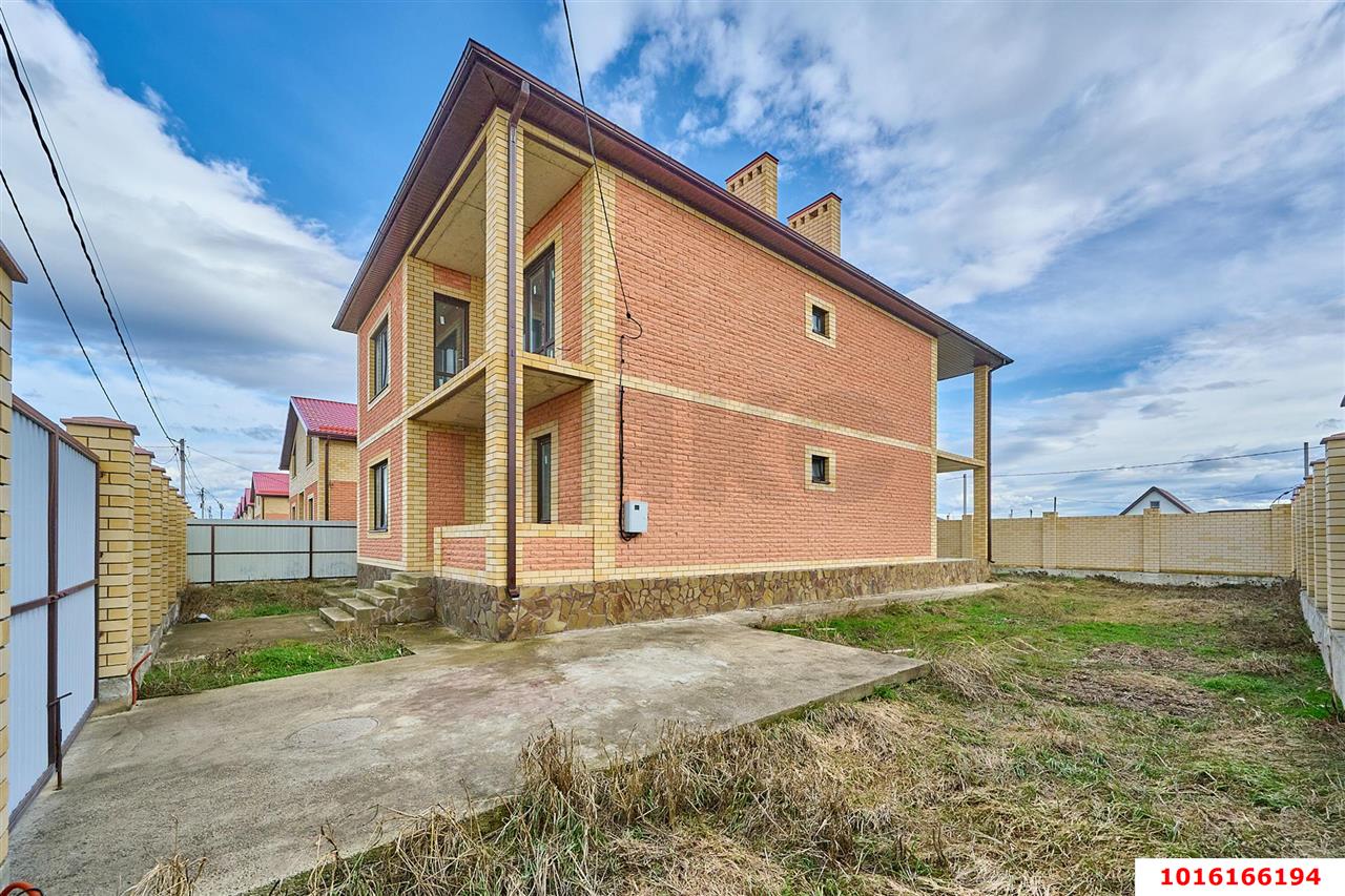 Фото №4: Дом 205 м² + 5 сот. - Ленина, Карасунский внутригородской округ, п. коттеджный  Зелёная Роща, пр-д Берёзовый, 23