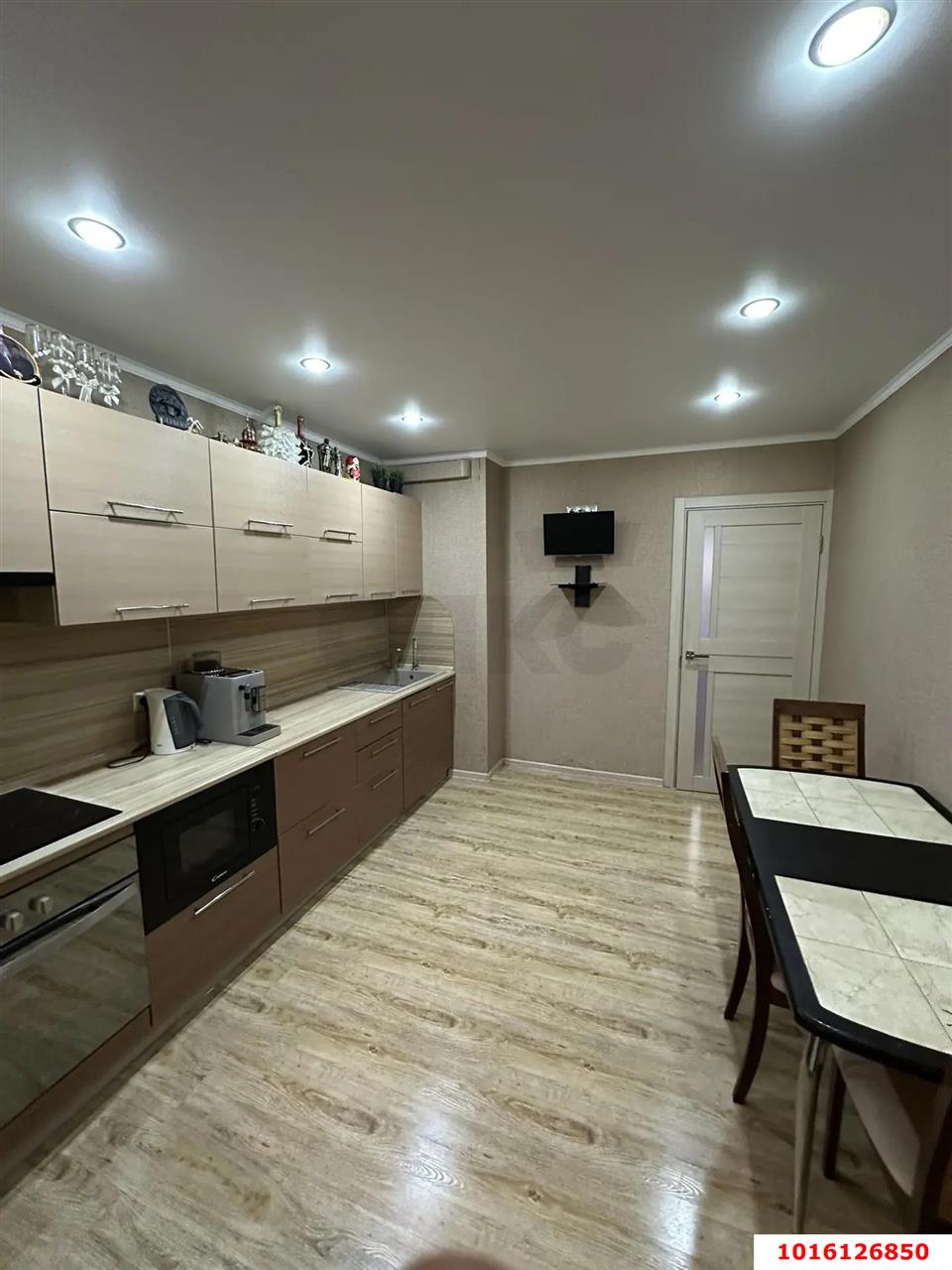 Фото №1: 2-комнатная квартира 56 м² - Краснодар, Краевая Клиническая Больница, мкр. Прикубанский внутригородской округ, ул. Восточно-Кругликовская, 77