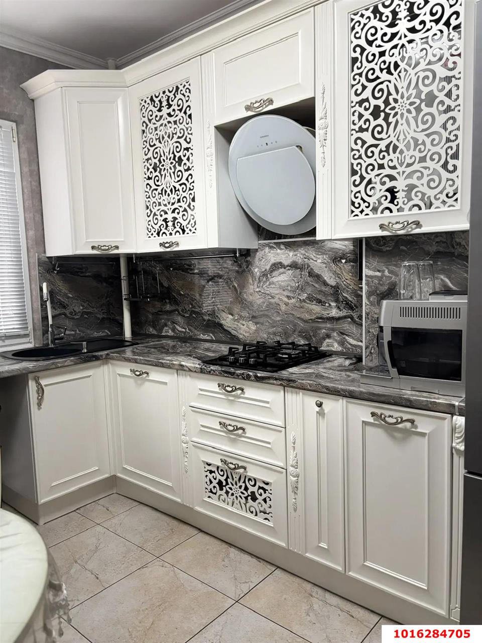 Фото №1: 3-комнатная квартира 72 м² - Яблоновский, мкр. жилой комплекс Солнечный, ул. Солнечная, 55/1к2