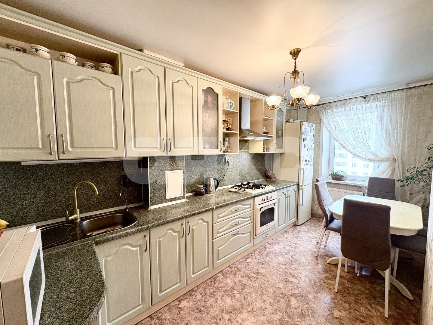 Фото №1: 3-комнатная квартира 66 м² - Нижнекамск, мкр. 34-й, ул. Рифката Гайнуллина, 18