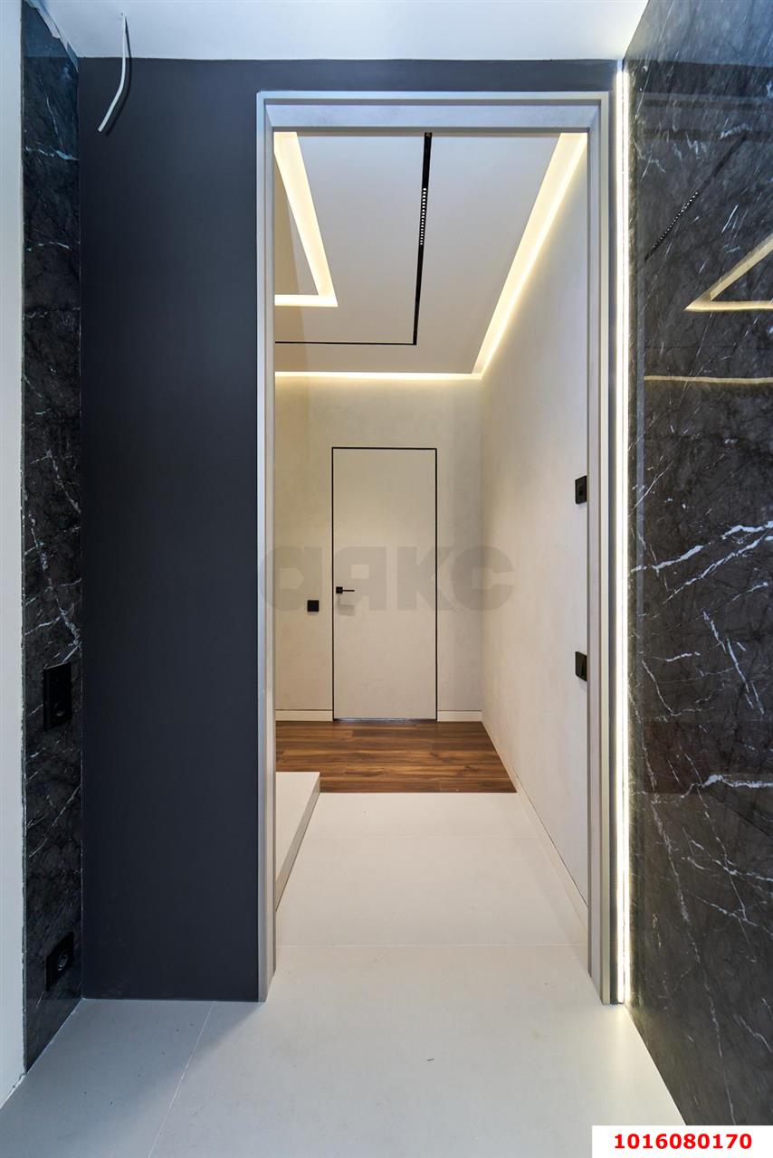 Фото №6: 2-комнатная квартира 64 м² - Краснодар, Западный внутригородской округ, Кожзавод, мкр. жилой комплекс Резиденция, ул. Кожевенная, 22