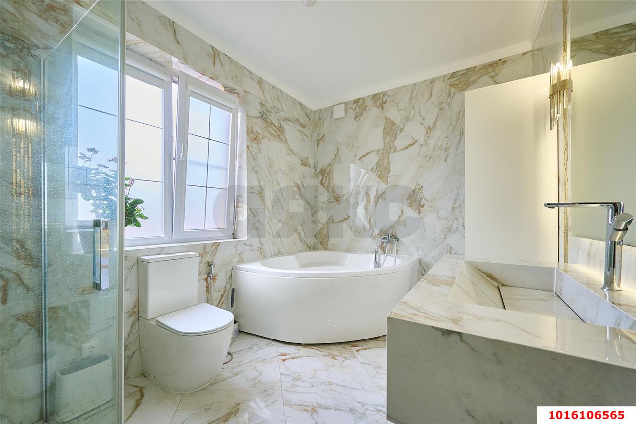 Фото №13: Дом 130 м² + 2.68 сот. - Краснодар, Центральный внутригородской округ, мкр. Дубинка, ул. Фурманова, 96