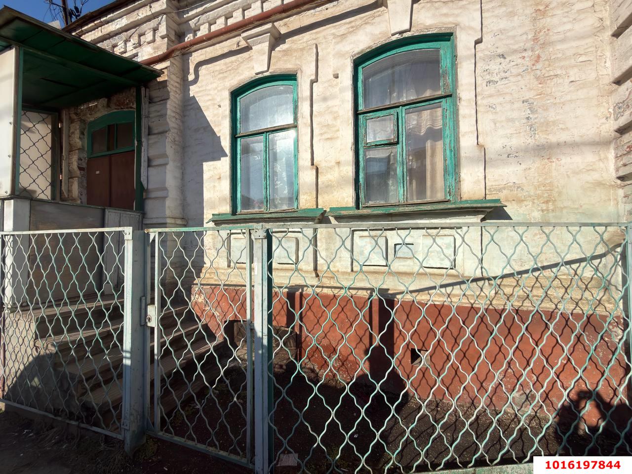 Фото №3: 2-комнатная квартира 46 м² - Краснодар, Центральный внутригородской округ, мкр. Центральный, ул. имени Максима Горького, 137