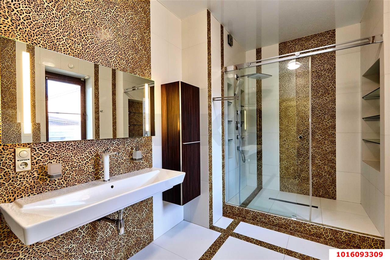 Фото №12: Дом 288 м² + 7.35 сот. - Краснодар, Прикубанский внутригородской округ, мкр. Сады Калинина, ул. Верная, 25