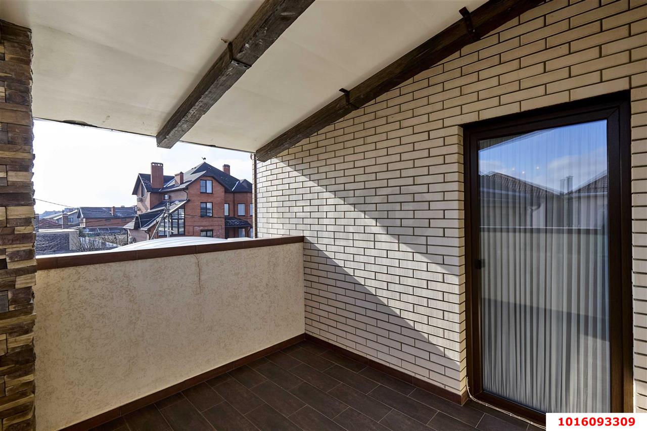 Фото №25: Дом 288 м² + 7.35 сот. - Краснодар, Прикубанский внутригородской округ, мкр. Сады Калинина, ул. Верная, 25