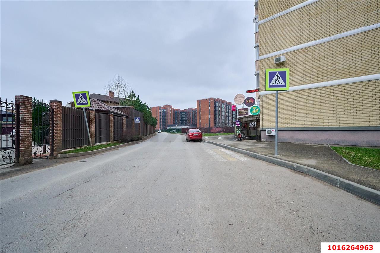 Фото №13: Коммерция 26 м² - Краснодар, Прикубанский внутригородской округ, Фестивальный, Солнечный, мкр. ЖК Солнечный Парк, ул. имени Симиренко, 37к3