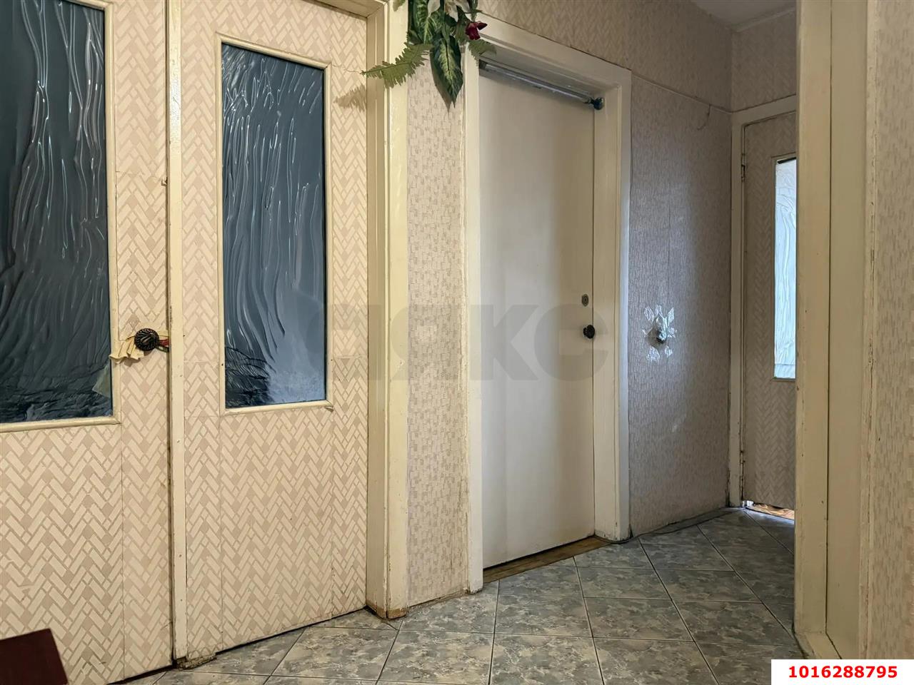 Фото №11: 3-комнатная квартира 56 м² - Краснодар, мкр. Центральный внутригородской округ, ул. имени П.М. Гаврилова, 113