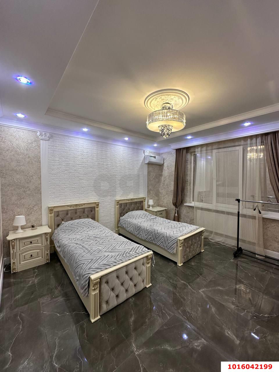 Фото №3: Дом 245 м² + 6.2 сот. - Российский, мкр. Прикубанский внутригородской округ, ул. Триумфальная, 48