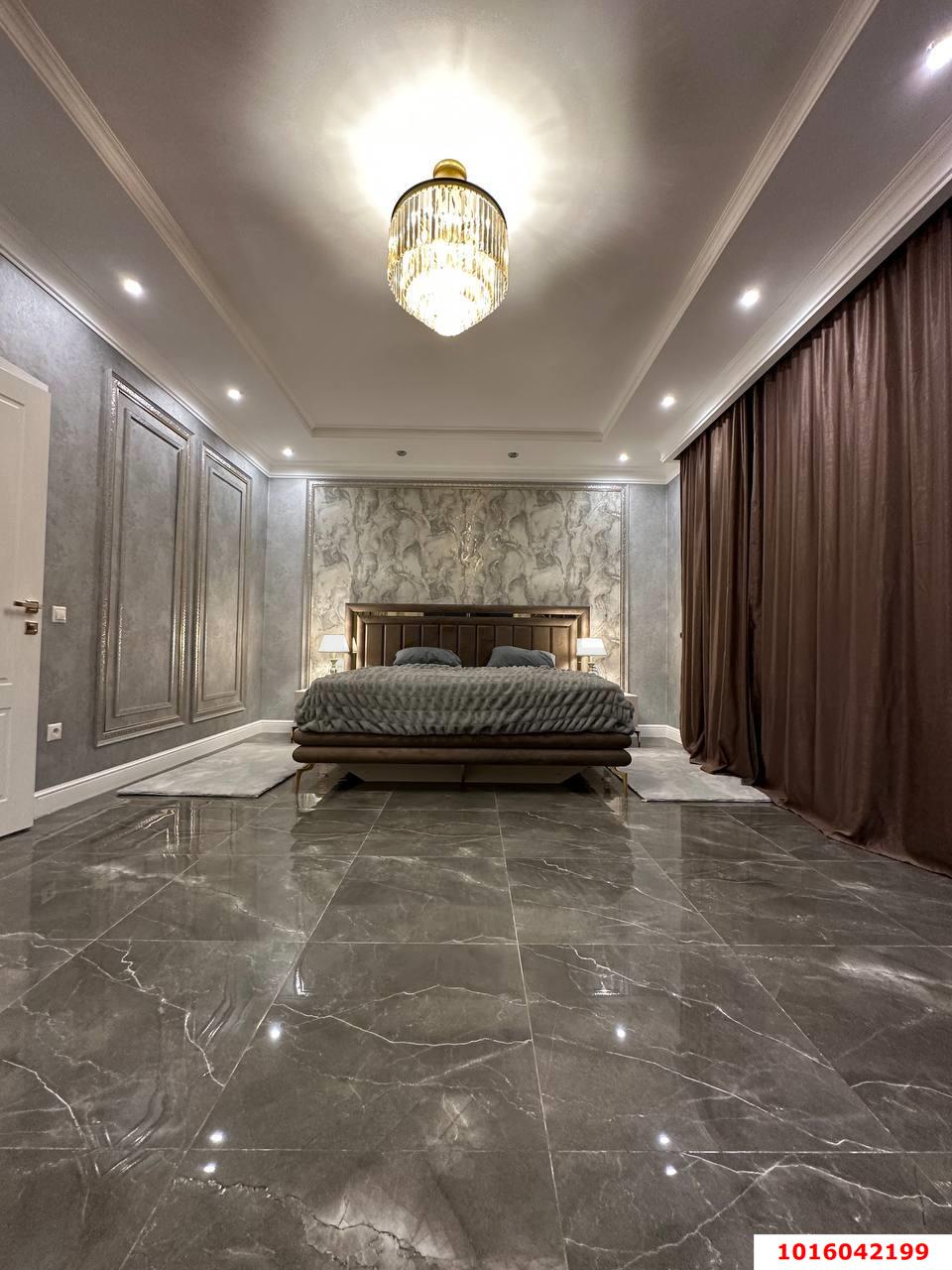 Фото №4: Дом 245 м² + 6.2 сот. - Российский, мкр. Прикубанский внутригородской округ, ул. Триумфальная, 48