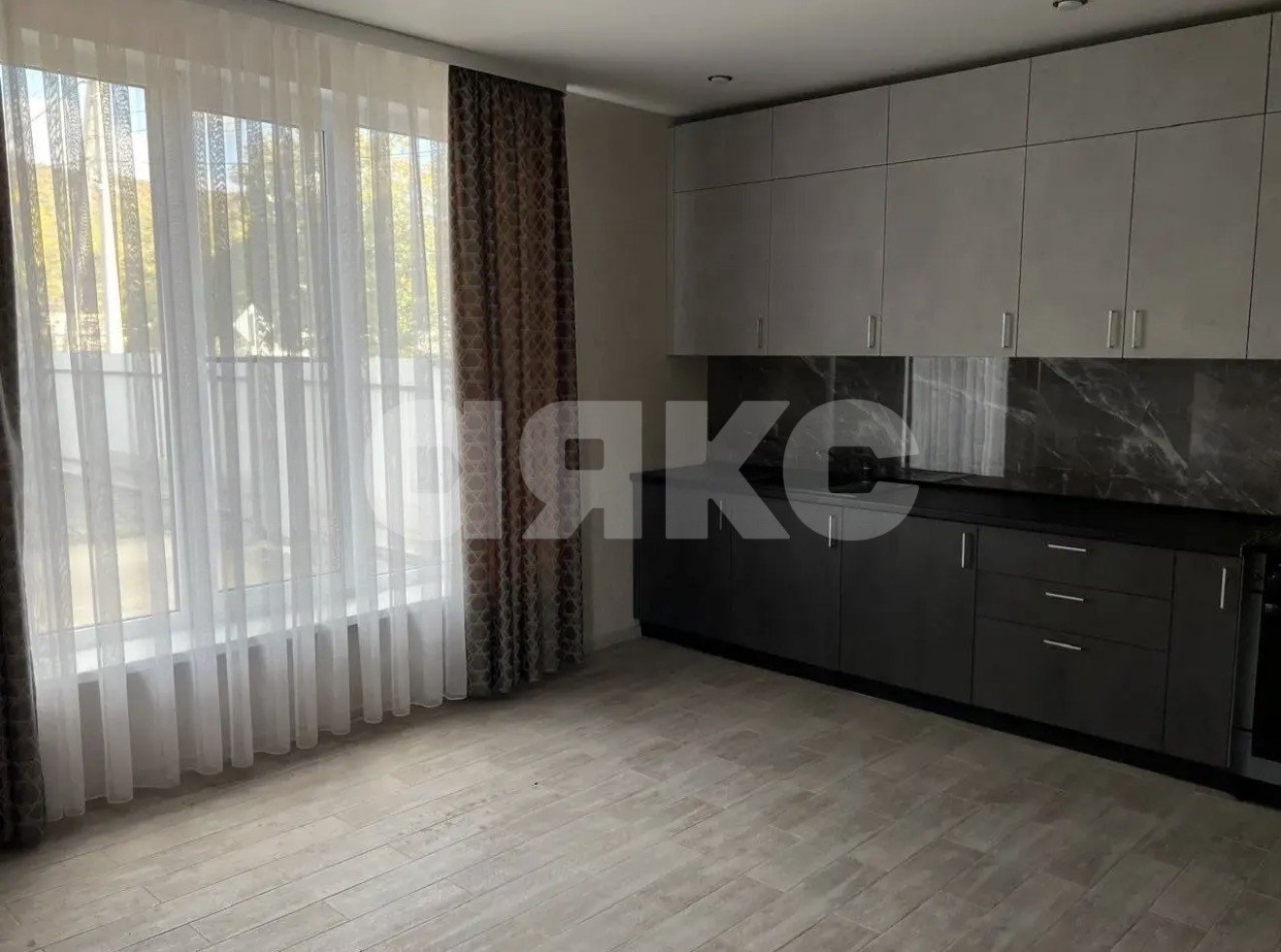 Фото №1: Дом 131 м² + 7 сот. - Удобный, ул. Звёздная