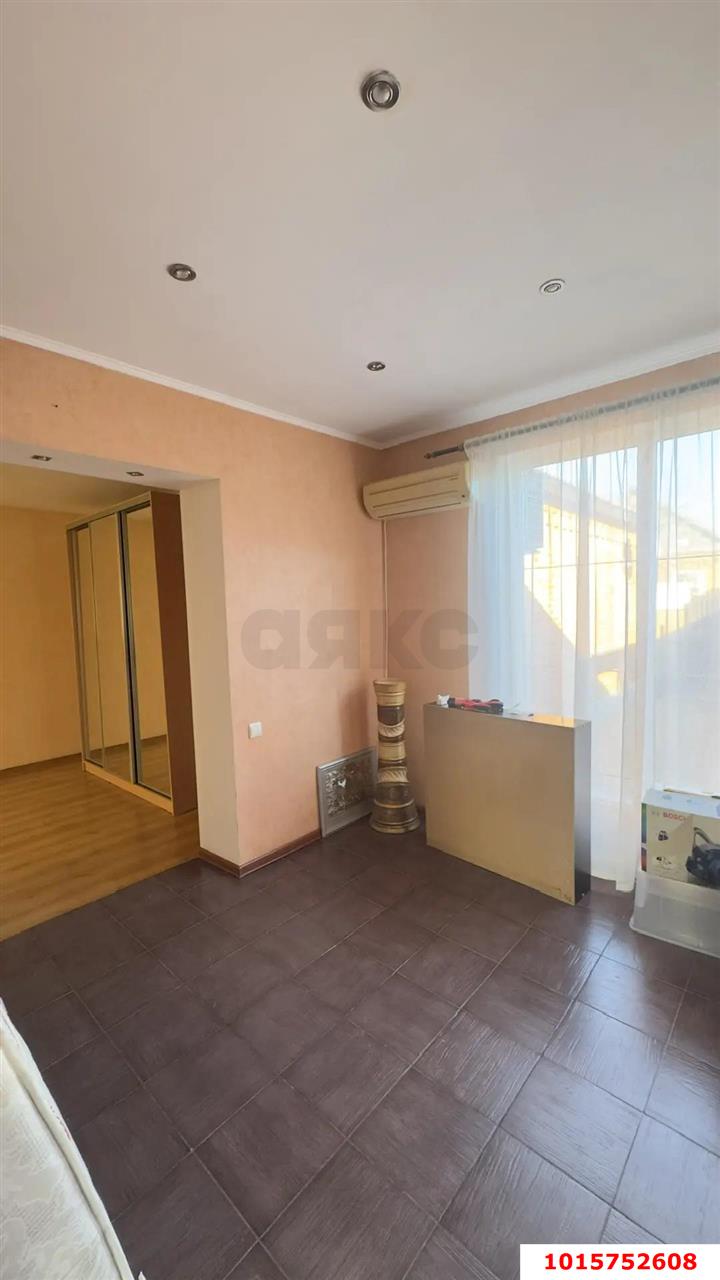 Фото №16: Дом 135 м² + 4.5 сот. - Краснодар, Прикубанский внутригородской округ, мкр. Краевая Клиническая Больница, пр-д Российский, 13