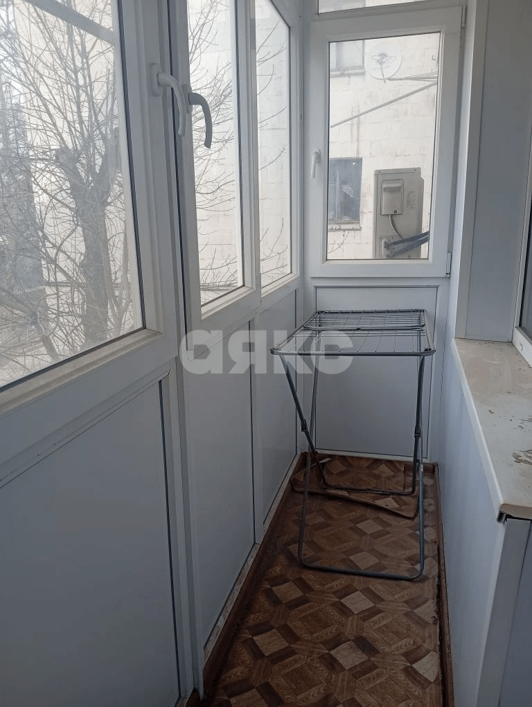 Фото №6: 3-комнатная квартира <span class="whitespace-nowrap">64 м²</span>, <span class="whitespace-nowrap">2/5 эт.</span> - Волгоград, Кировский, мкр. Развилка, ул. 64-й Армии, 22Б