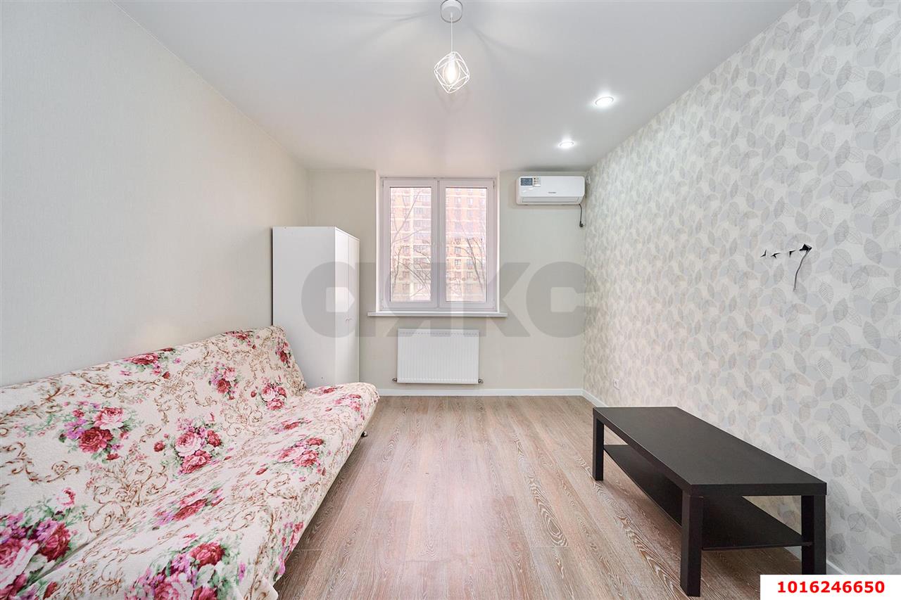 Фото №1: 1-комнатная квартира 32 м² - Краснодар, Прикубанский внутригородской округ, жилой комплекс Приоритет, жилой комплекс Мозаика, ж/м имени Демьяна Бедного, ул. Степная, 1/1