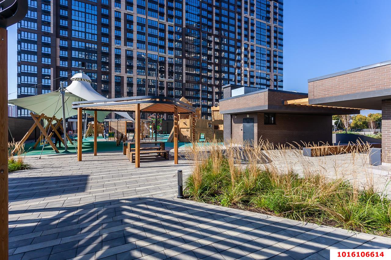 Фото №5: 2-комнатная квартира 65 м² - Краснодар, городской квартал Левада, Прикубанский внутригородской округ, мкр. Плодородный-2, ул. Константиновская, 5